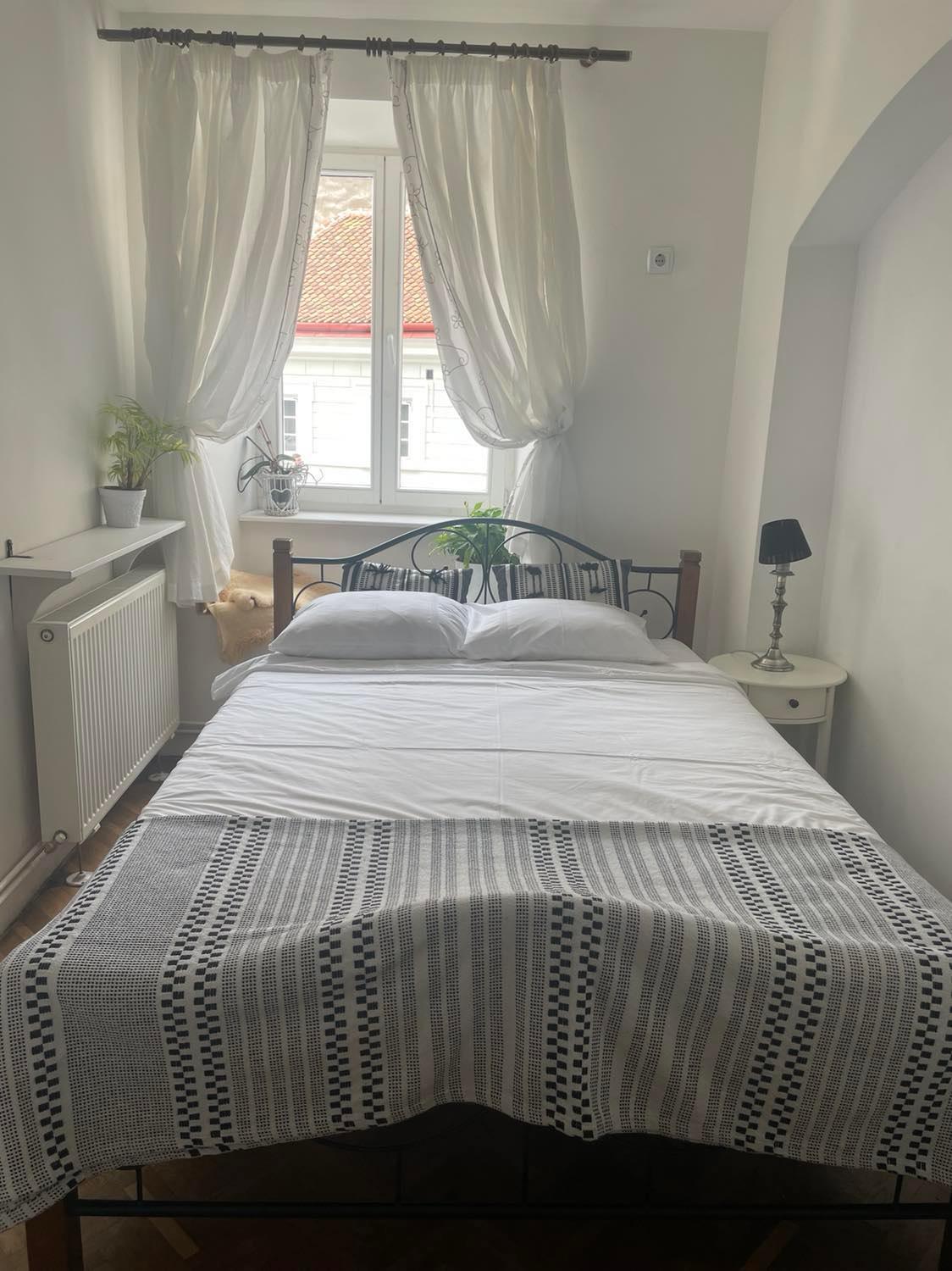 Valentina'S Apartment In City Center Brašov Exteriér fotografie