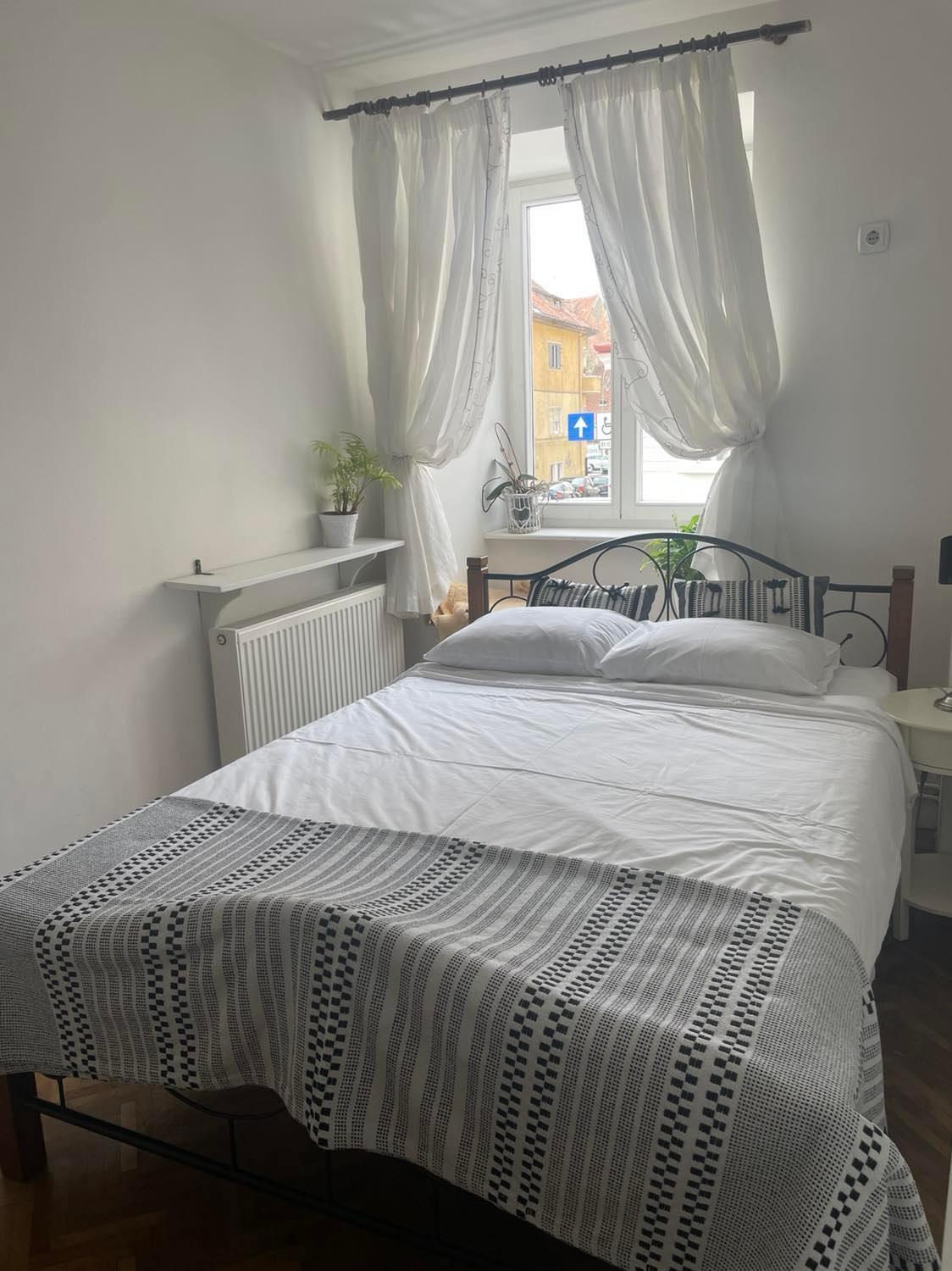 Valentina'S Apartment In City Center Brašov Exteriér fotografie