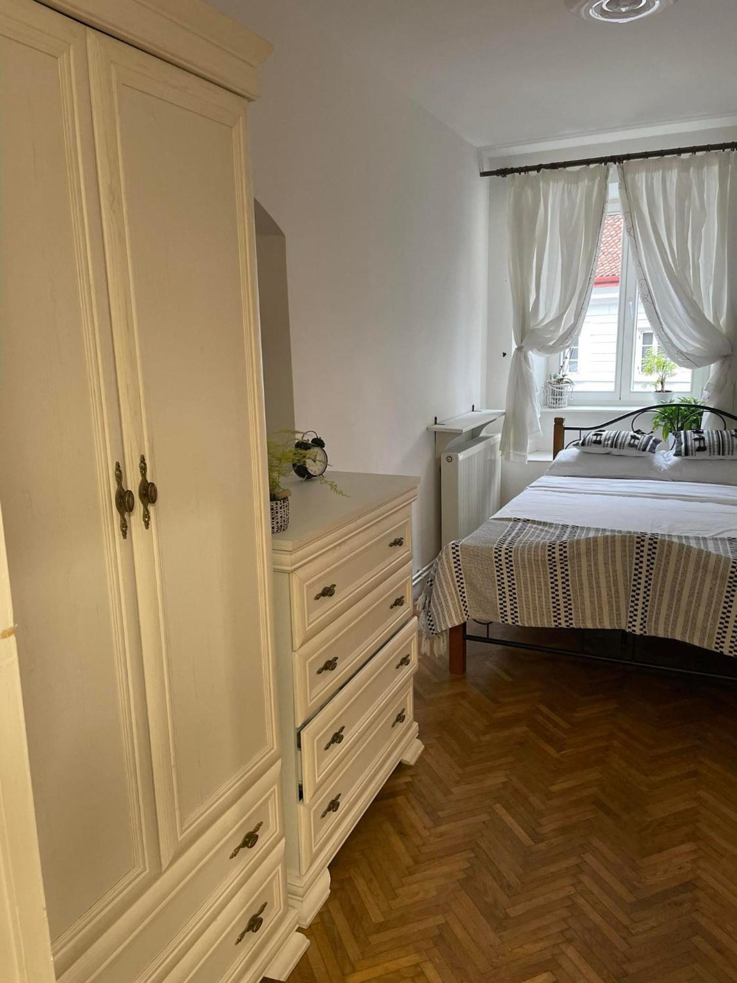 Valentina'S Apartment In City Center Brašov Exteriér fotografie